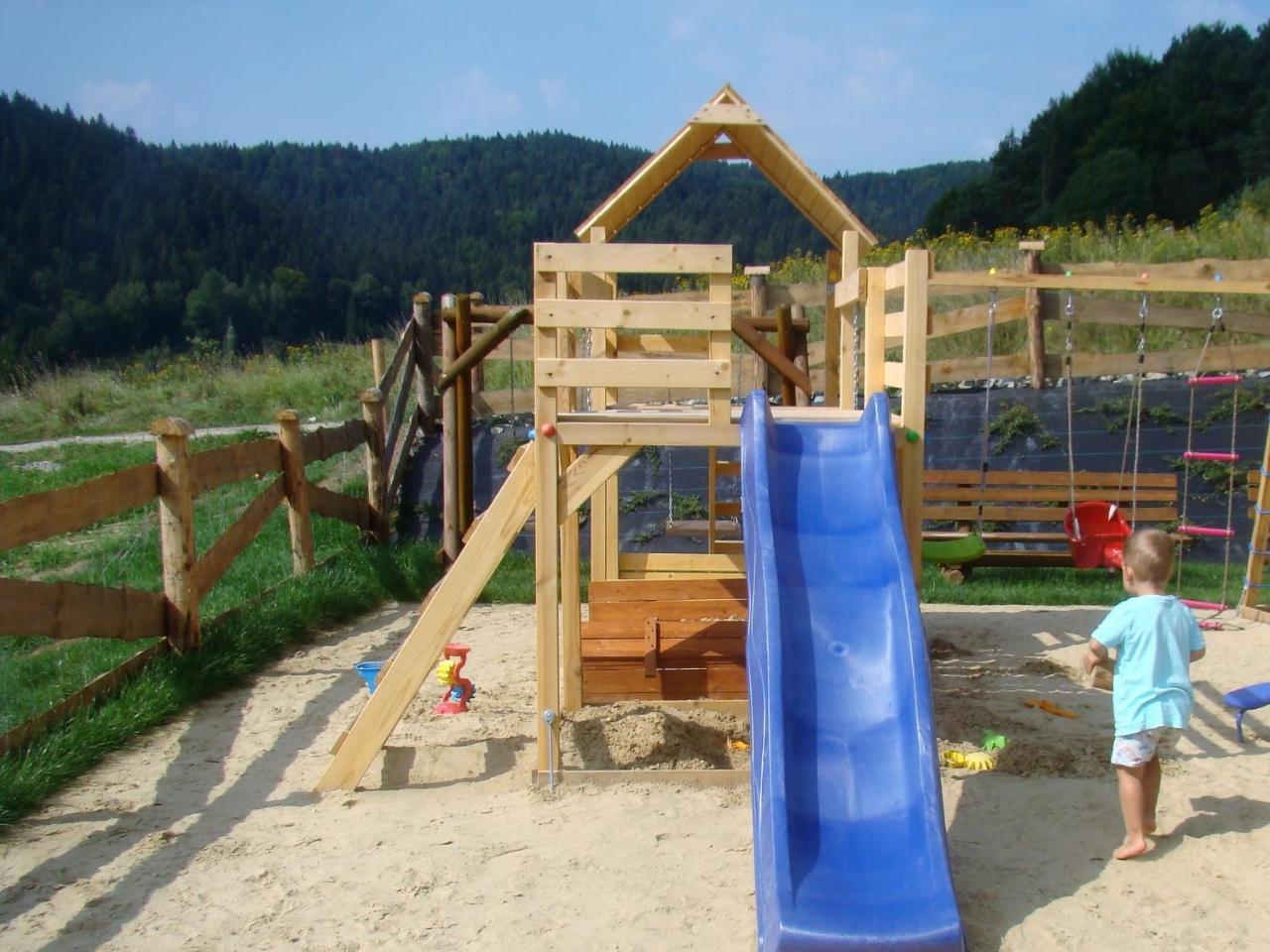 Apartamenty Mgm Resorts Krynica Zdroj Luaran gambar